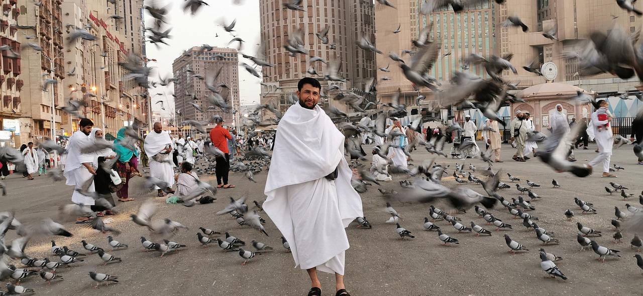 Ultimate Umrah Experience from the UK